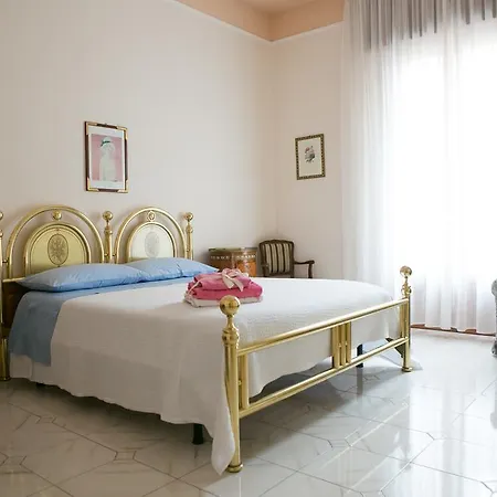 בית נופש Casa Gambuzza איספיקה